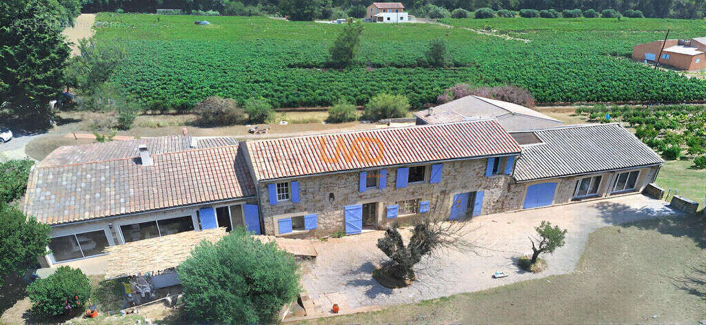 Terrain à LA MOTTE