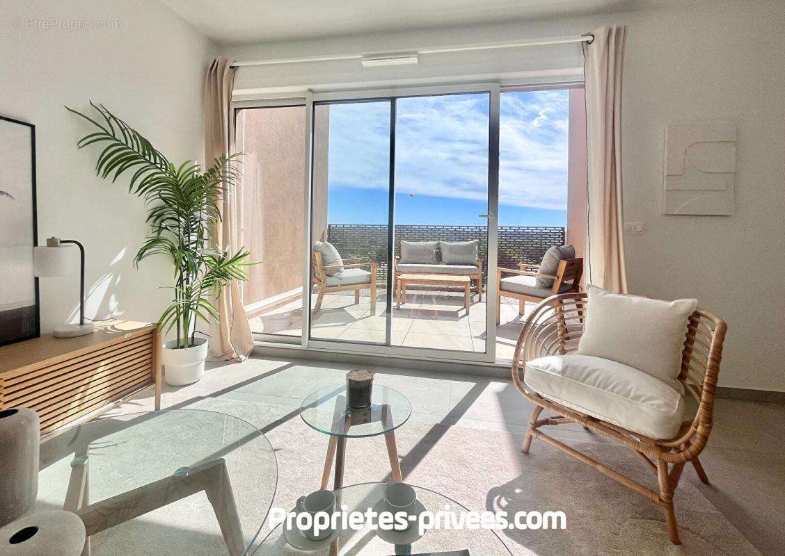 Appartement à FREJUS