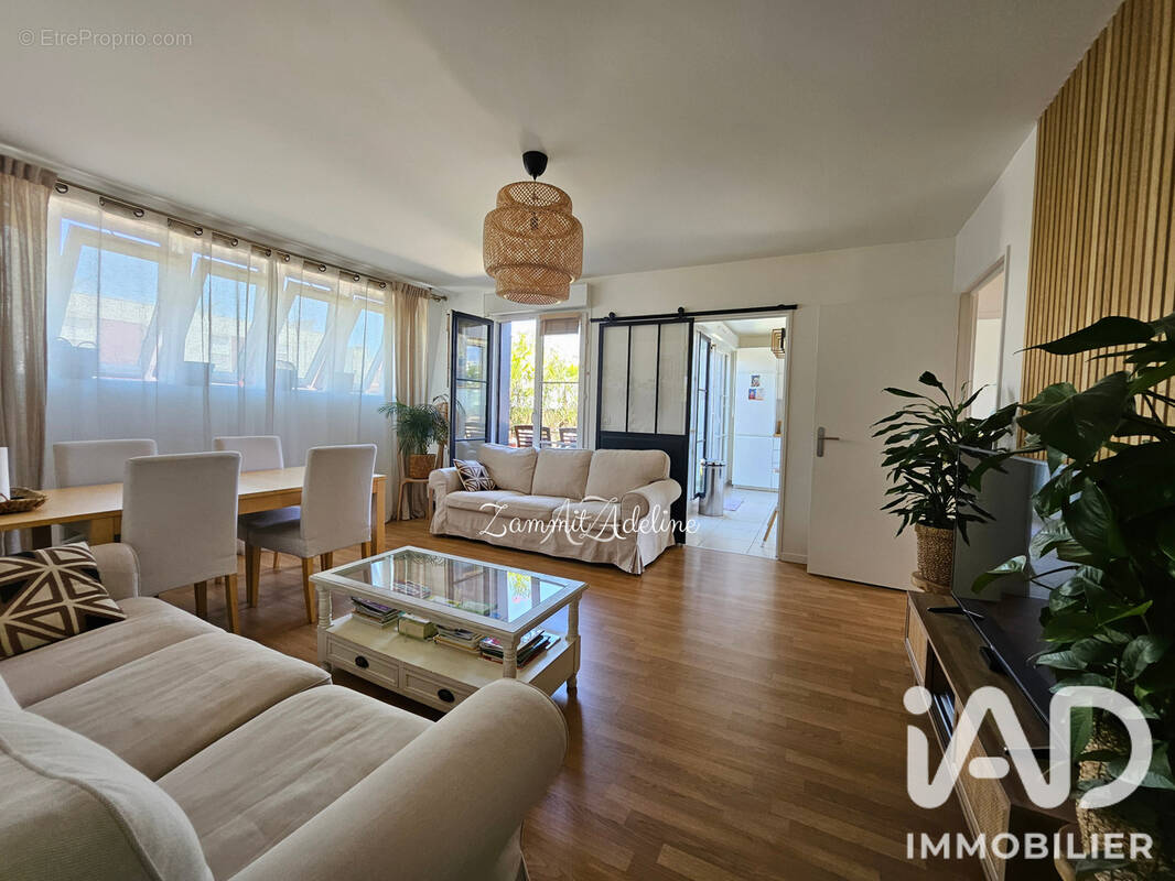 Photo 1 - Appartement à LE BLANC-MESNIL