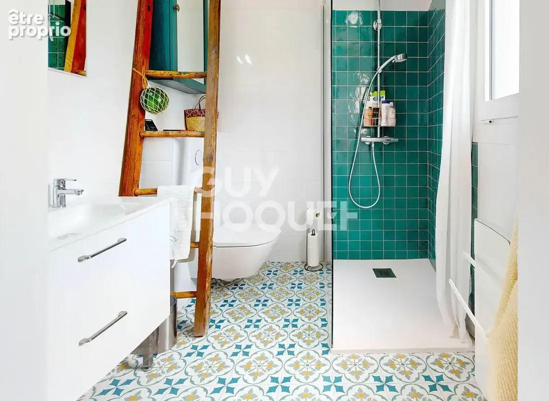 La flotte,  maison rénovée avec cour plein sud - photo 9