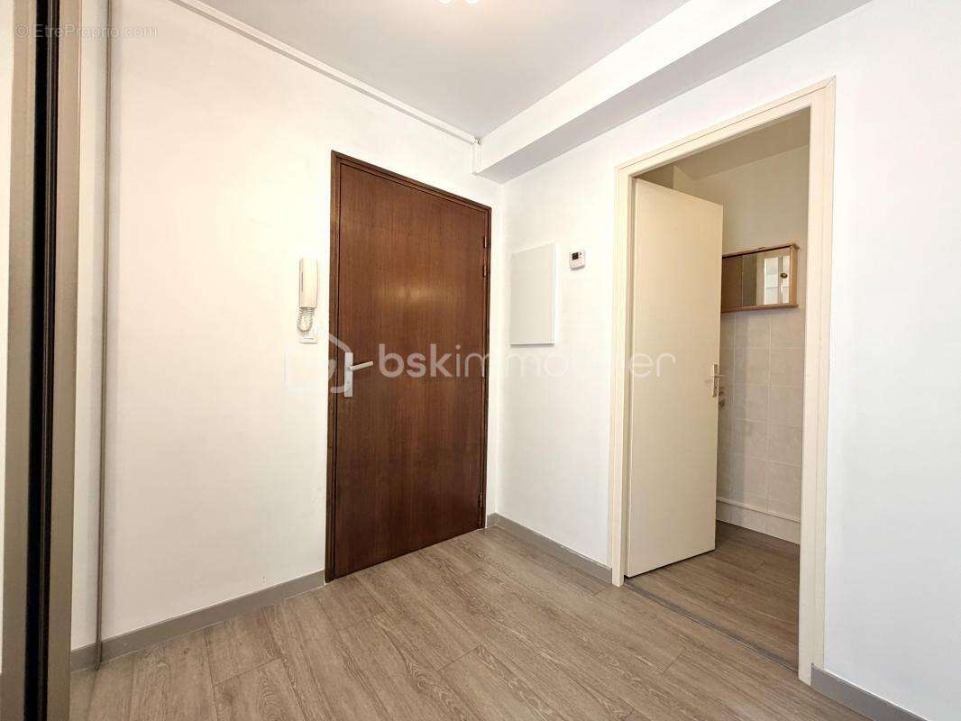 Appartement à REIGNIER