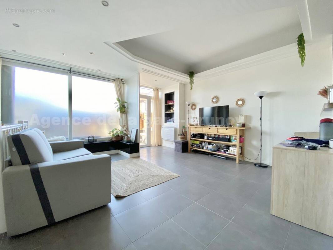 Sejour (1) - Appartement à BRUNOY