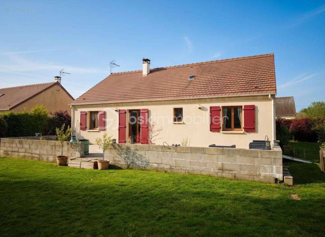 Maison à L'AIGLE