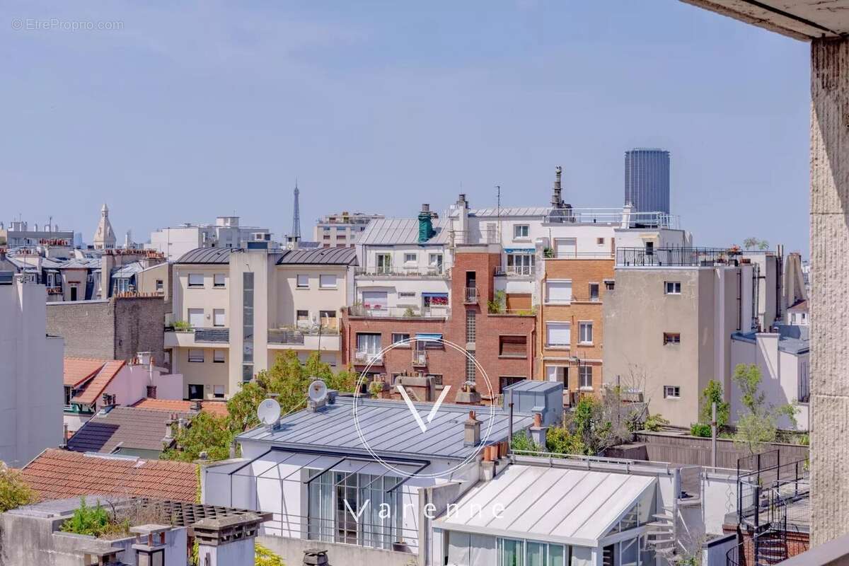 Appartement à PARIS-14E