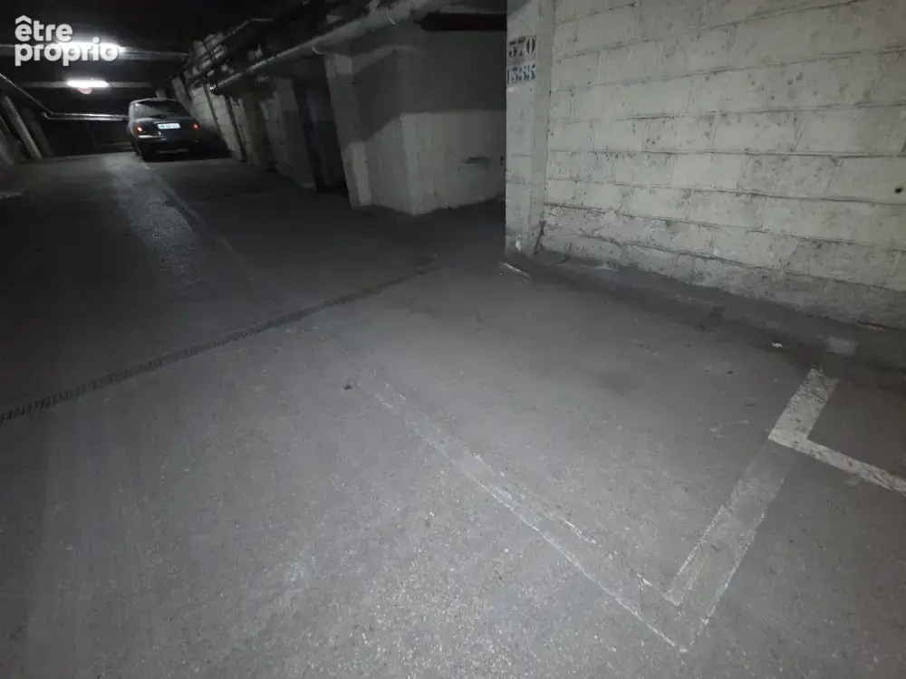 grand parking au 2éme sous sol Residence Matrat Voisembert - photo 3