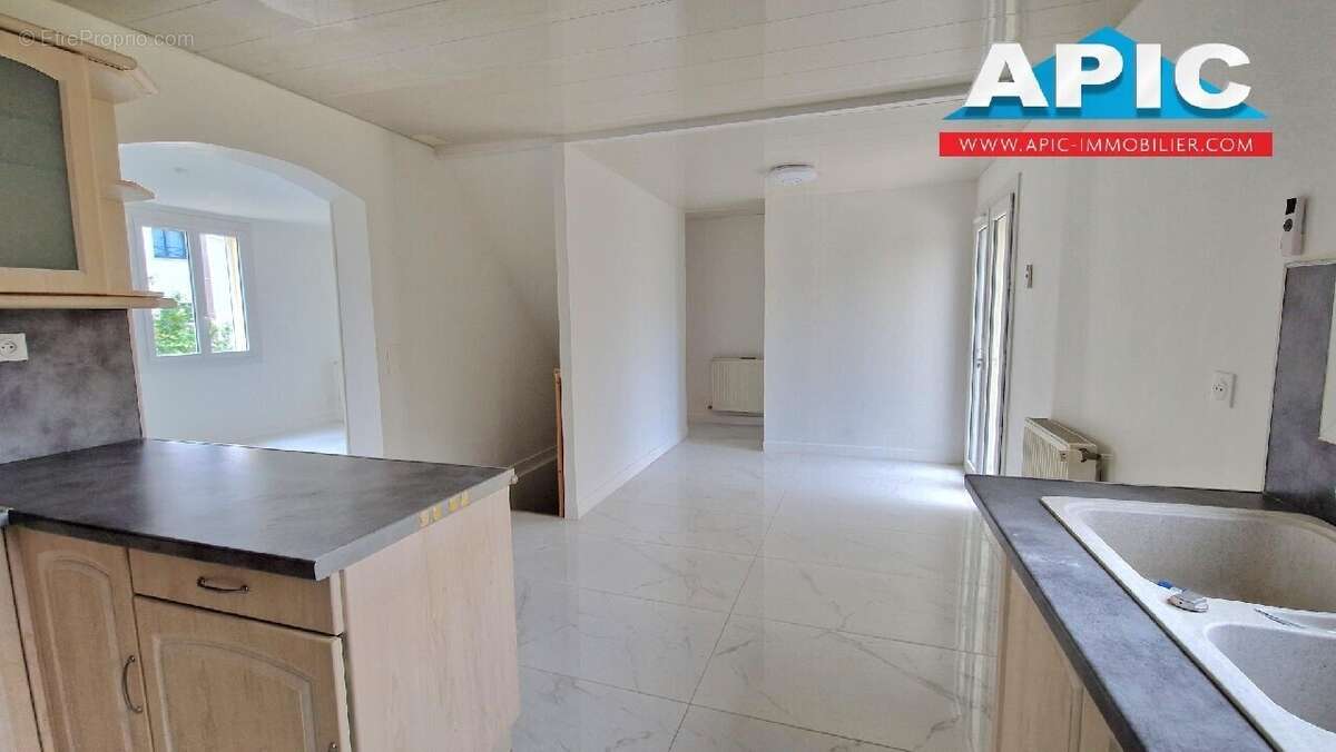 Maison à SAINT-BRICE-SOUS-FORET