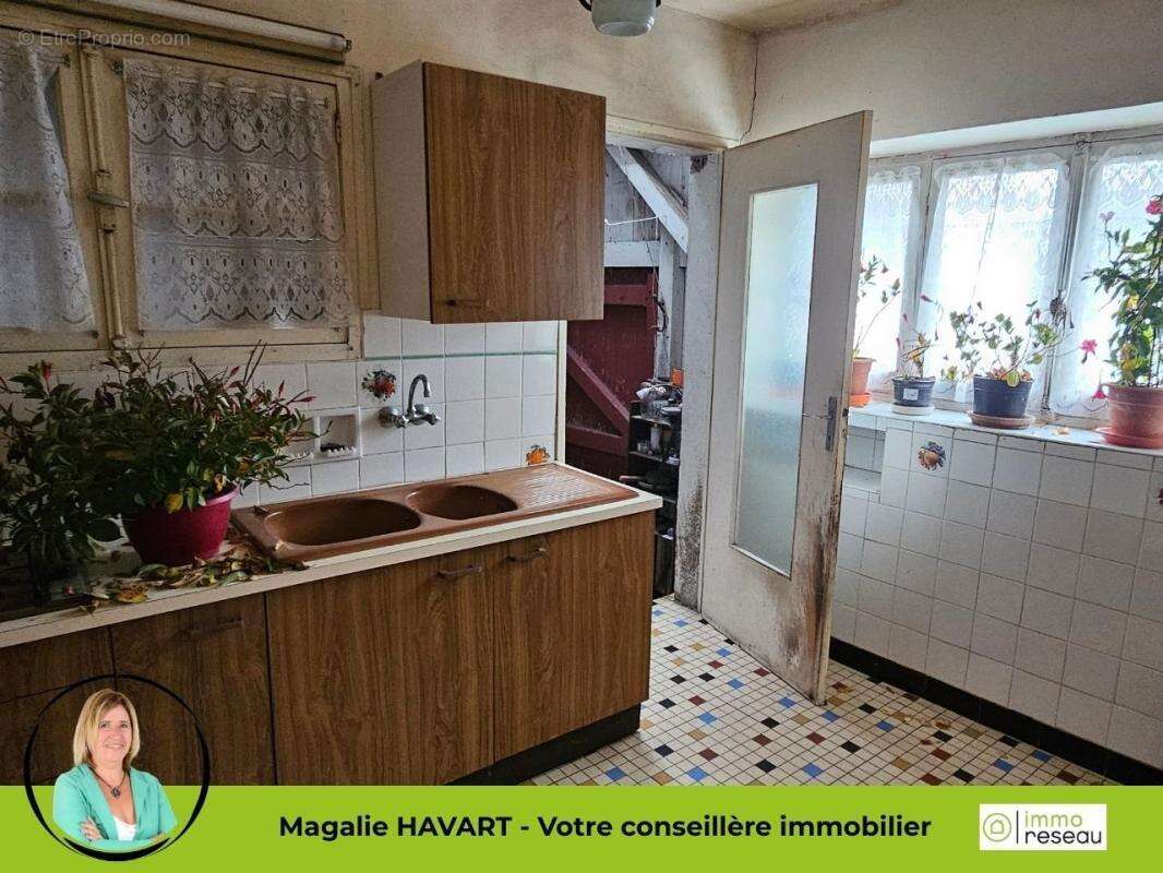 Maison à MEZIERES-EN-BRENNE