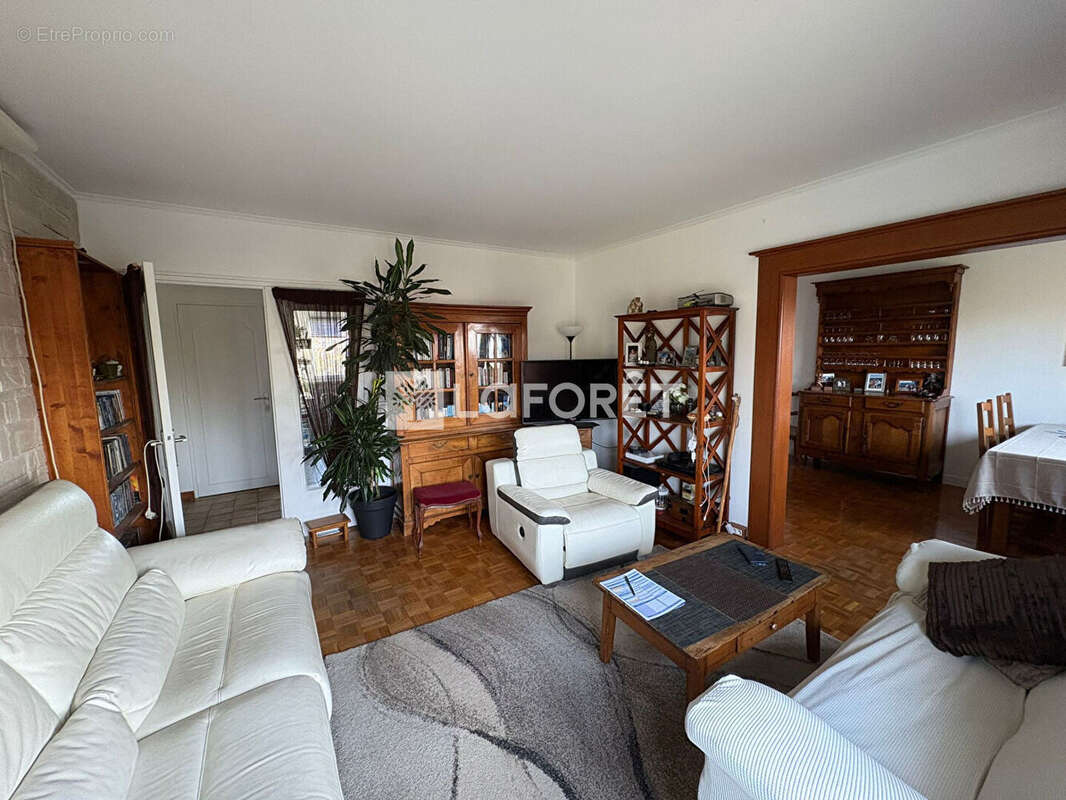 Appartement à MEULAN