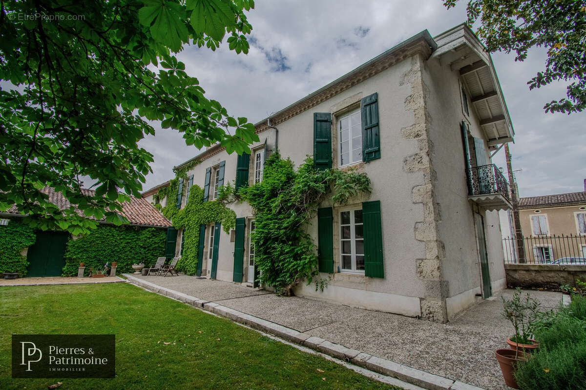 Maison à NERAC