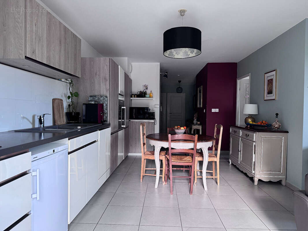 Appartement à VILLENEUVE-LES-AVIGNON