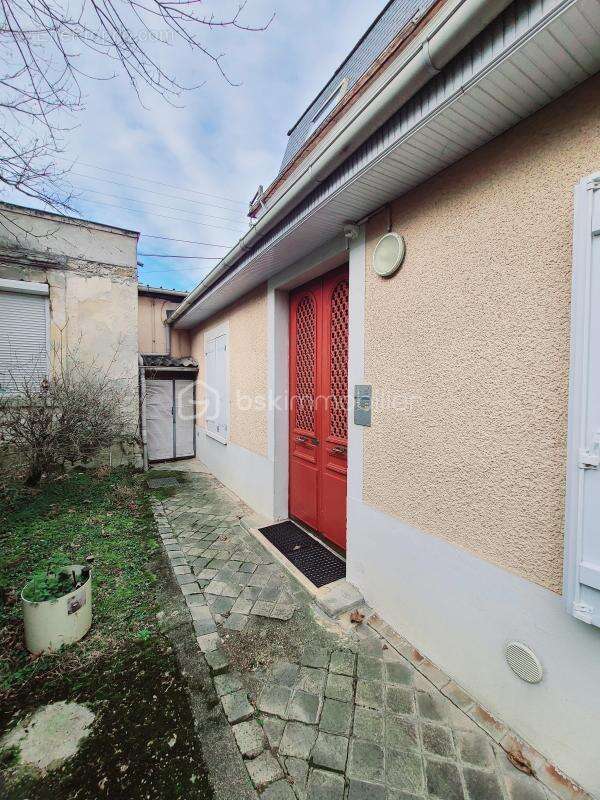 Appartement à EPINAY-SUR-ORGE