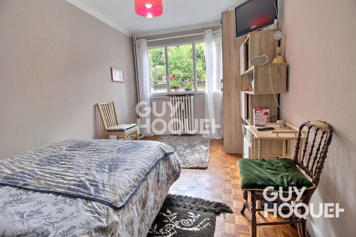 Appartement à CHAVILLE
