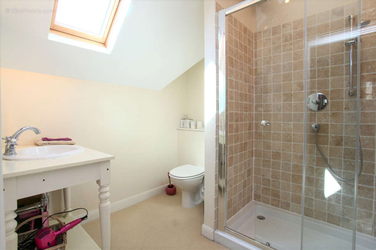 Maison à CAMPAGNAC-LES-QUERCY