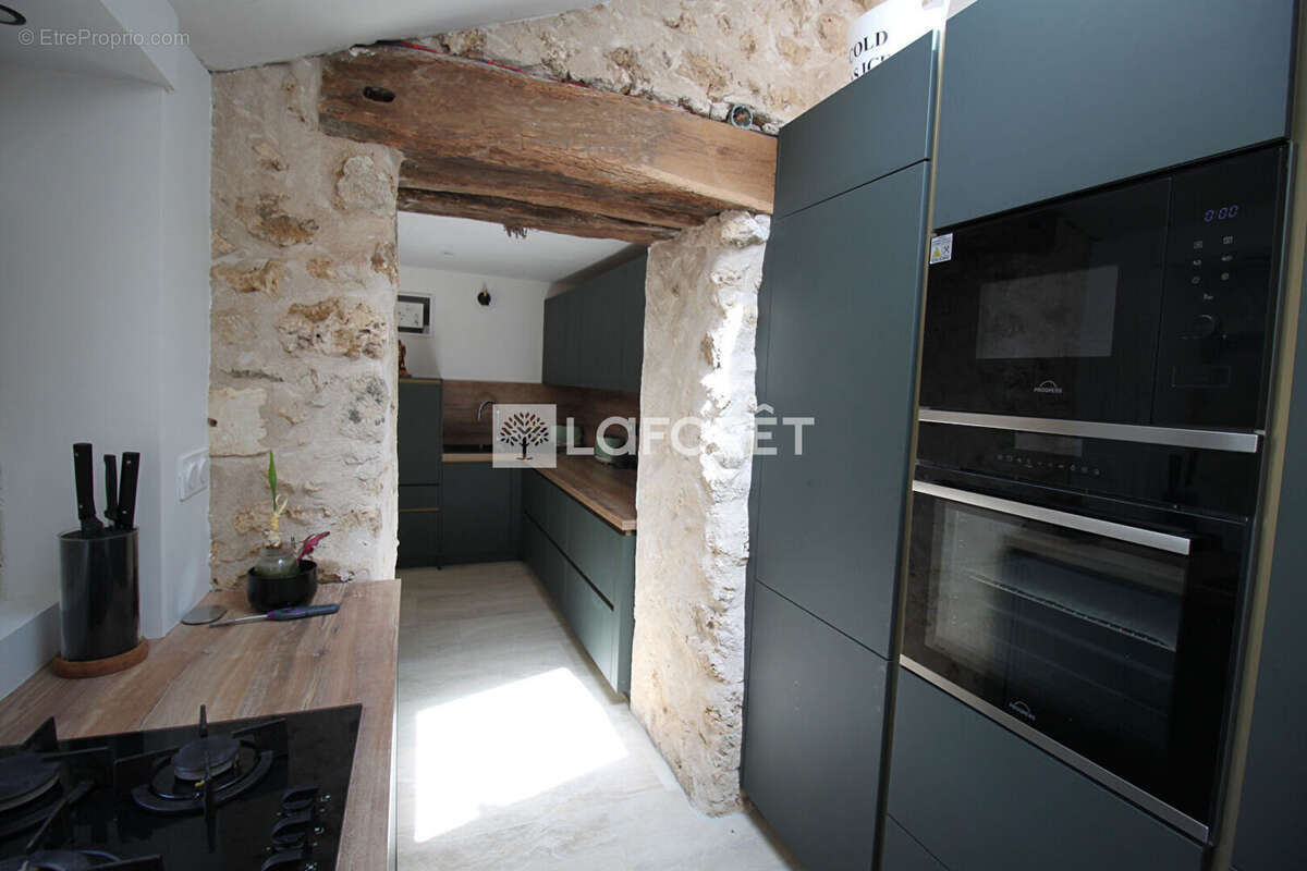 Maison à PAUSSAC-ET-SAINT-VIVIEN