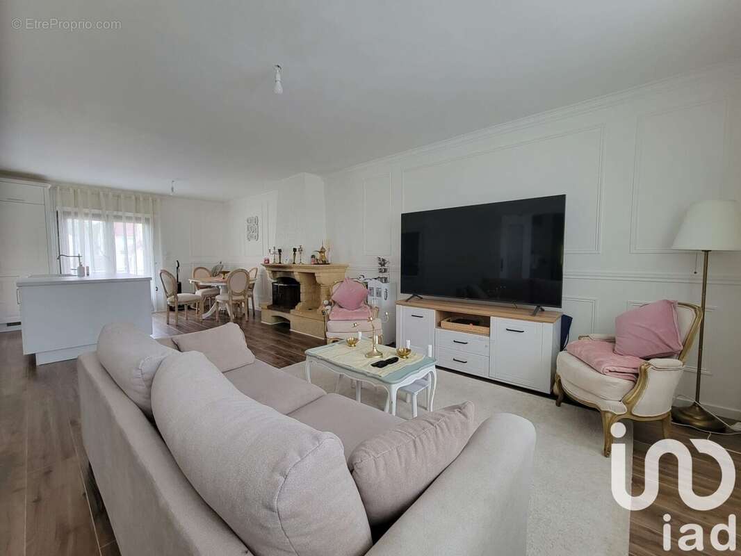 Photo 4 - Maison à SAINT-ETIENNE-DU-ROUVRAY