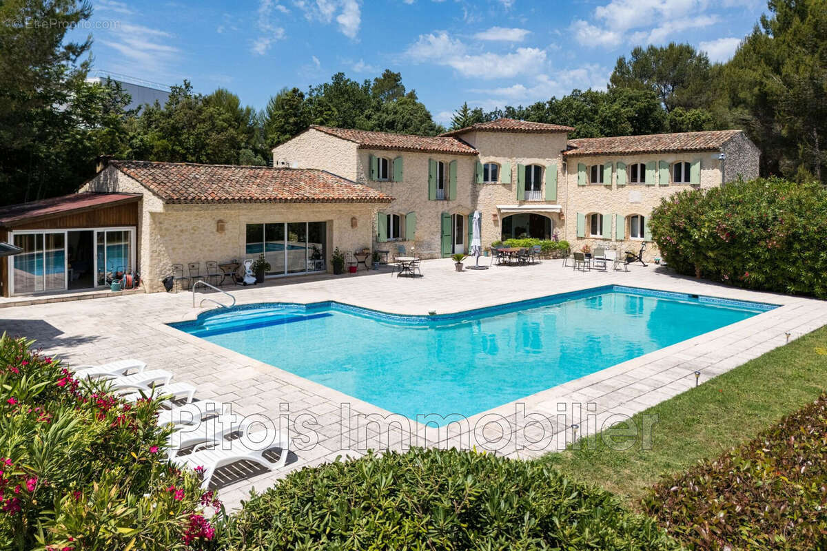 Maison à MOUANS-SARTOUX