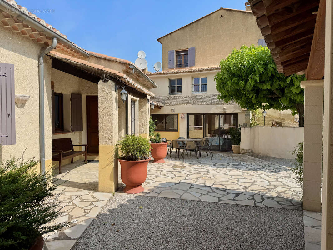 Appartement à SABLET