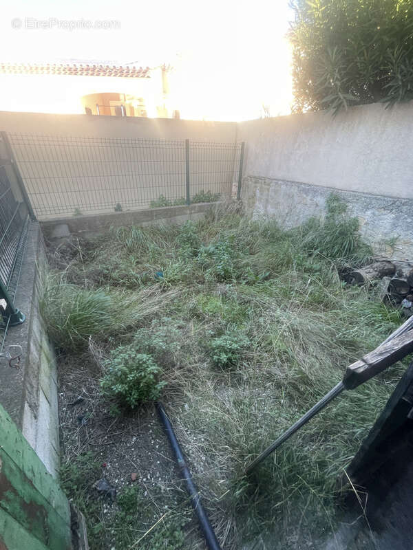 Maison à LE CASTELLET