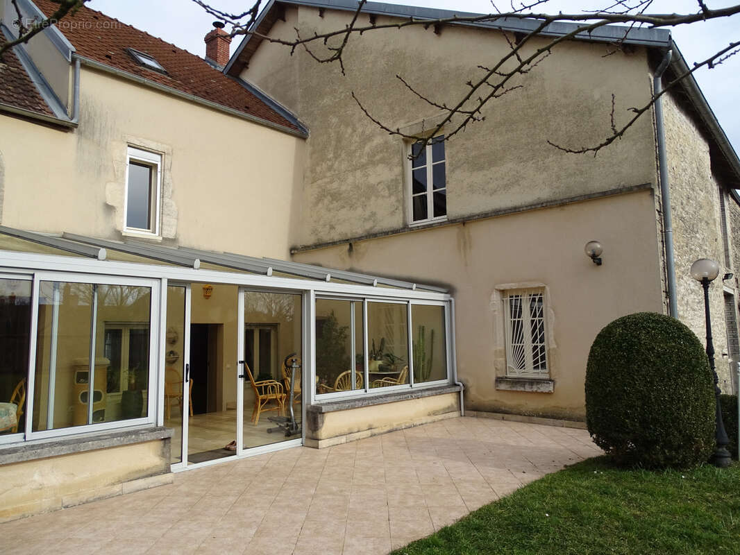 Maison à CHATILLON-SUR-SEINE