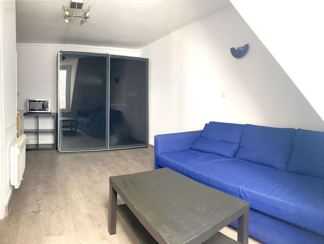 Appartement à PARIS-9E