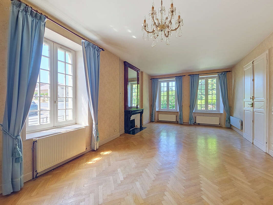 Maison à HOUDELAINCOURT