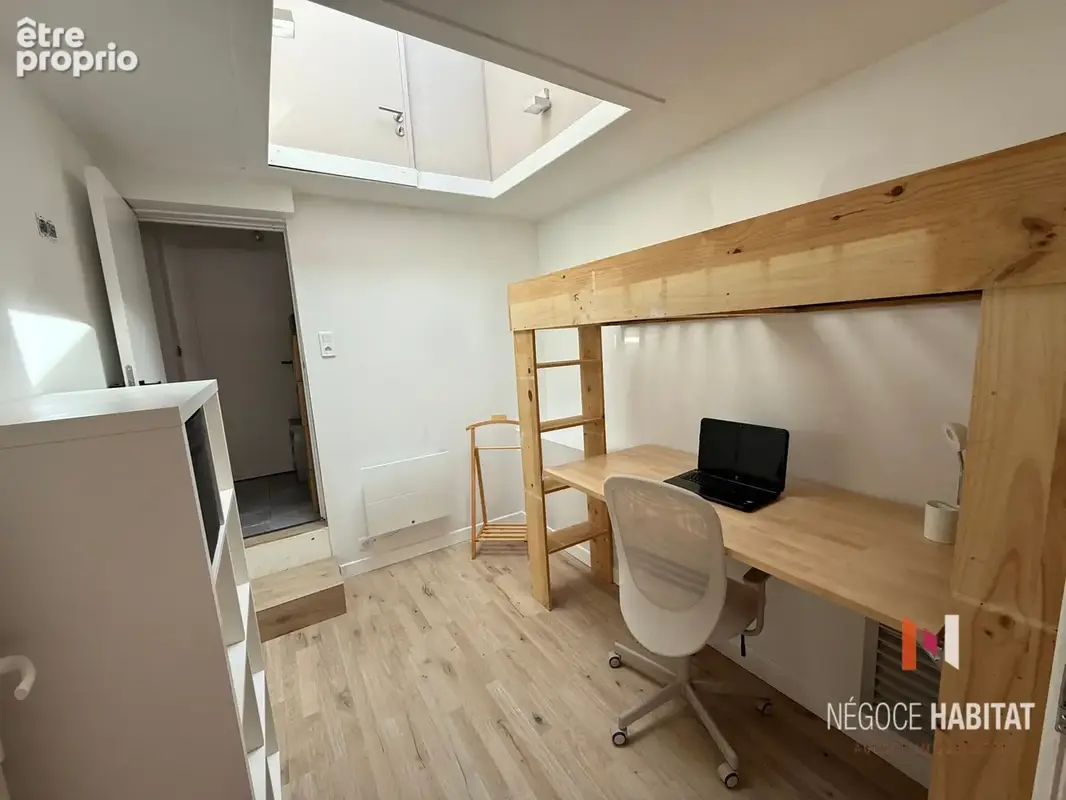 Maison de plain-pied 100 m2 avec piscine, terrain 650 m2 , proche centre du village - photo 6