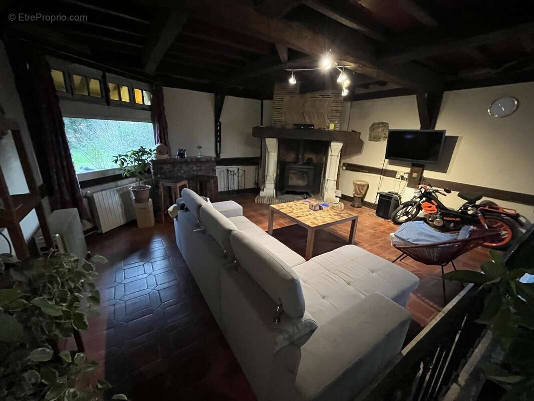 Maison à CREON-D'ARMAGNAC
