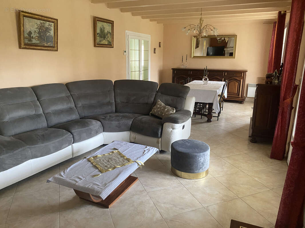 Maison à VIGOULET-AUZIL