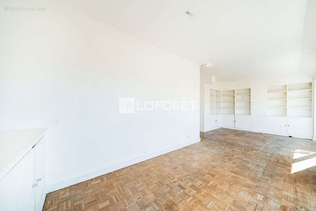 Appartement de 76m2 avec Terrasse de 16m²- Cave - Parking - photo 6