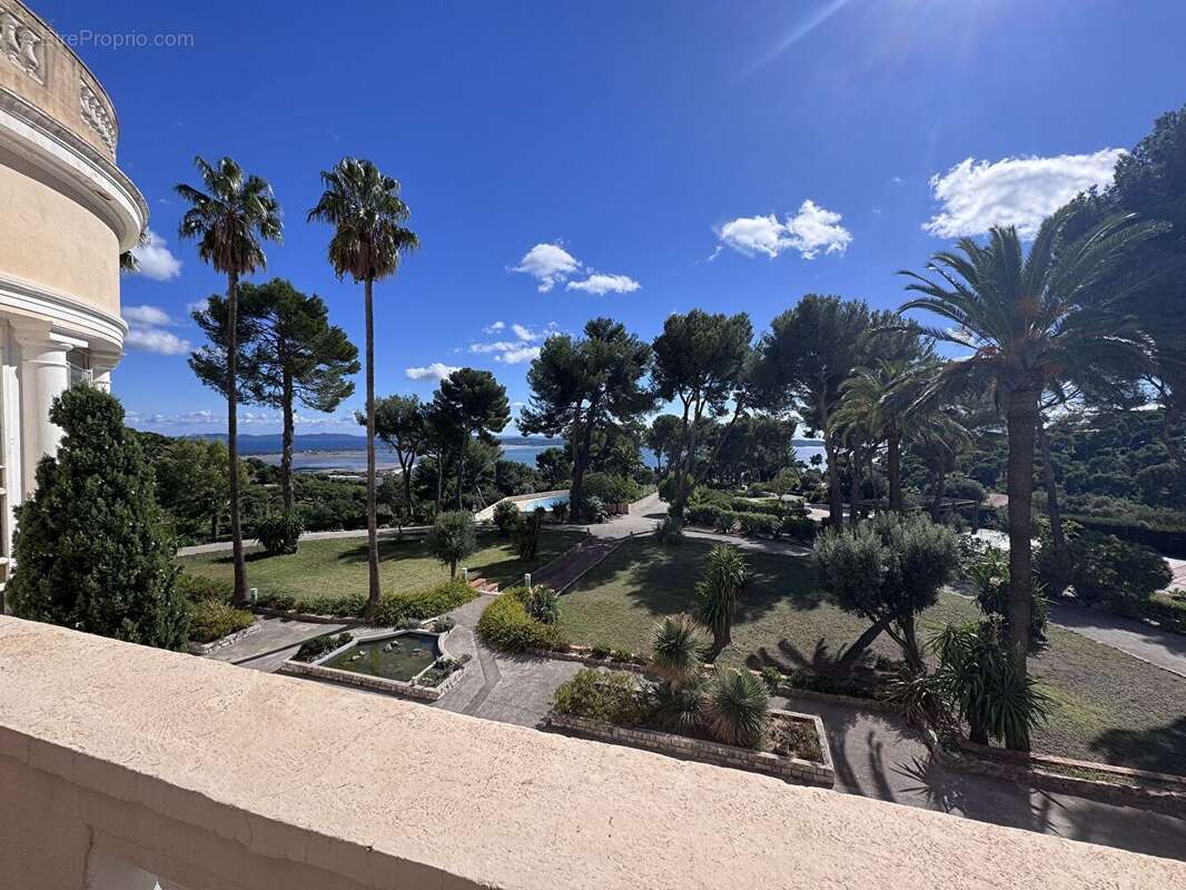 Appartement à HYERES