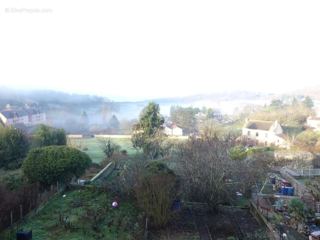 Appartement à MONTCENIS