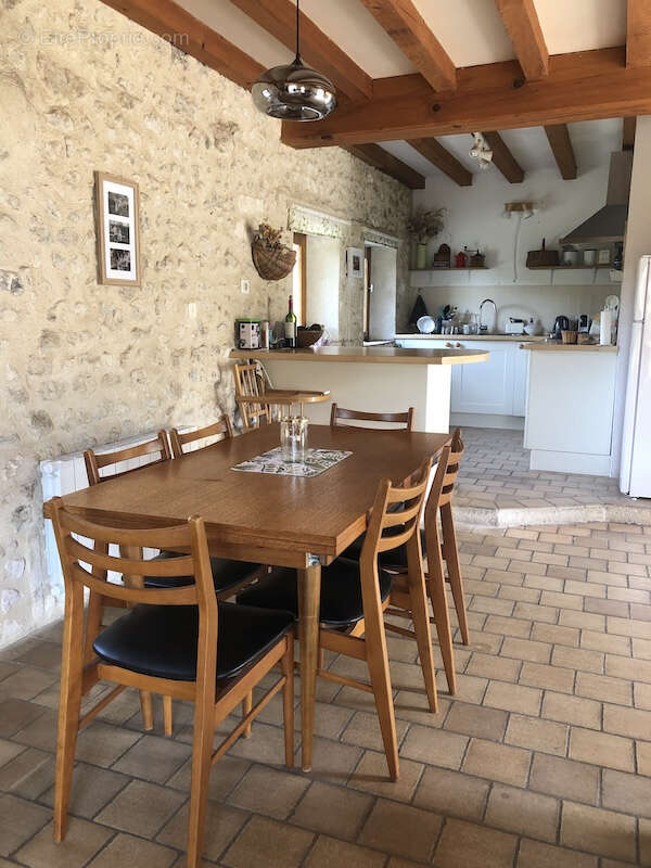 Maison à BOUTEILLES-SAINT-SEBASTIEN