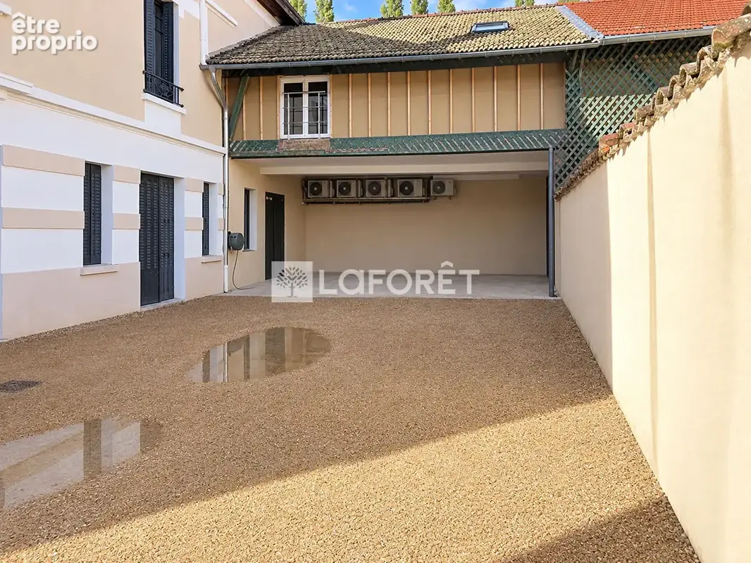 Immeuble Saint Symphorien D'Ancelles - photo 6