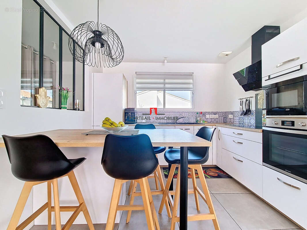 Maison 91 m² à Saint-Andre-De-Cubzac  - photo 3