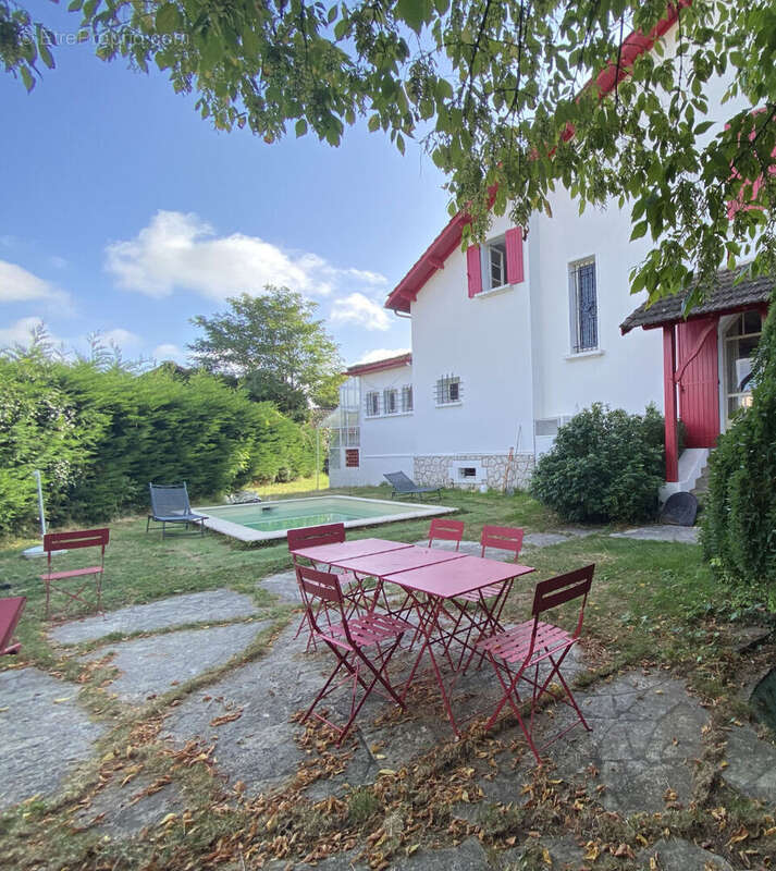 Maison à VILLENEUVE-SUR-LOT