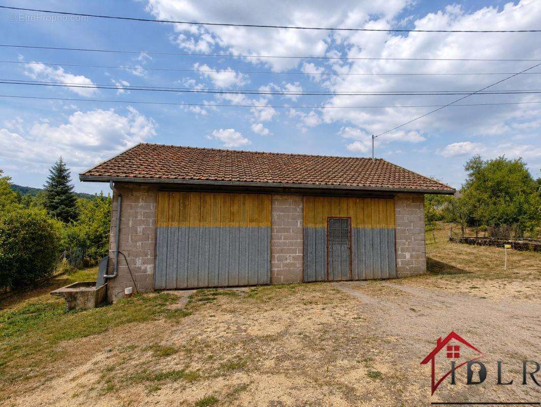 Maison de village - 131 m2 habitables + potentiel 331 m2 - D - photo 18