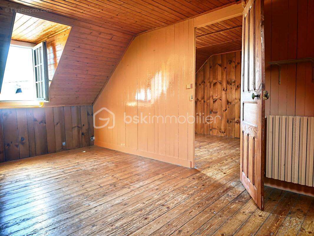 Charmante petite maison à rénover à moins de 500 mètres des plages - photo 13