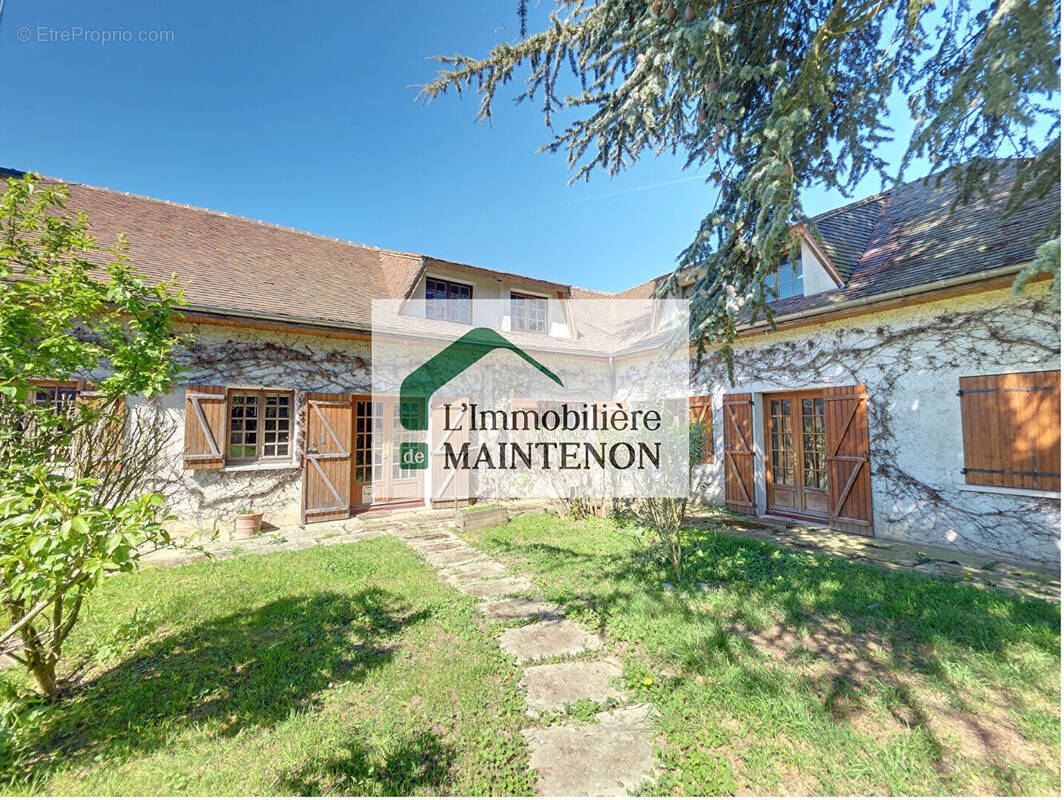 Maison à MAINTENON