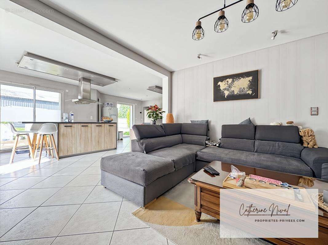 Maison 180 m2, 5 chambres, garage 60 m2 - photo 7