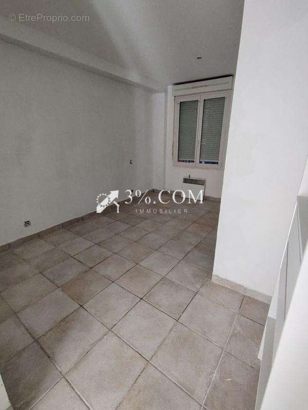 Appartement à COGOLIN