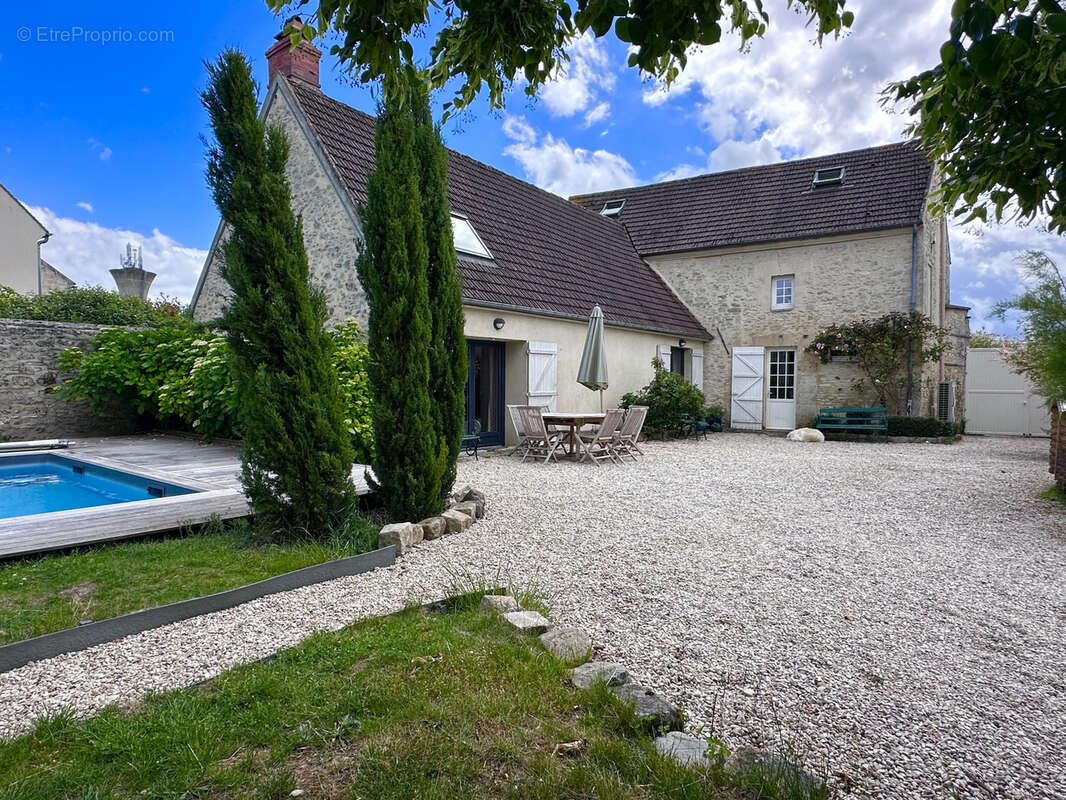 Maison à SENLIS
