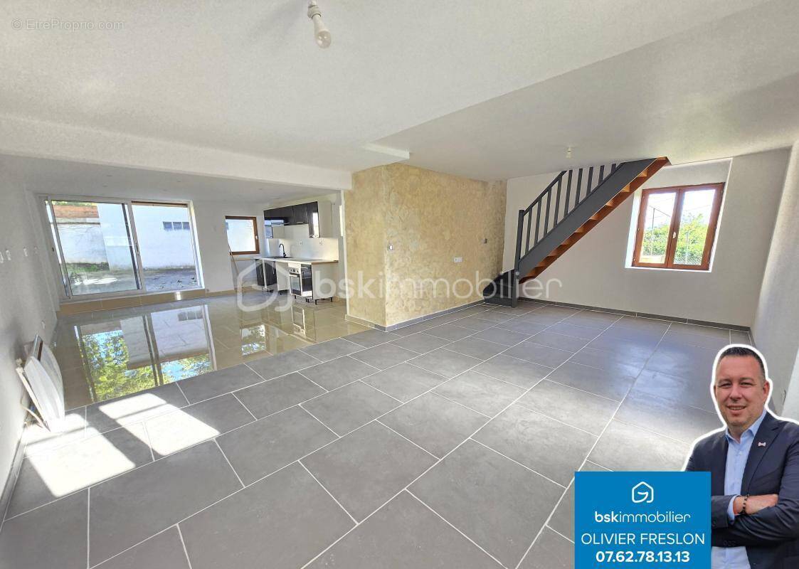 Maison à SAINT-LEGER-DES-VIGNES