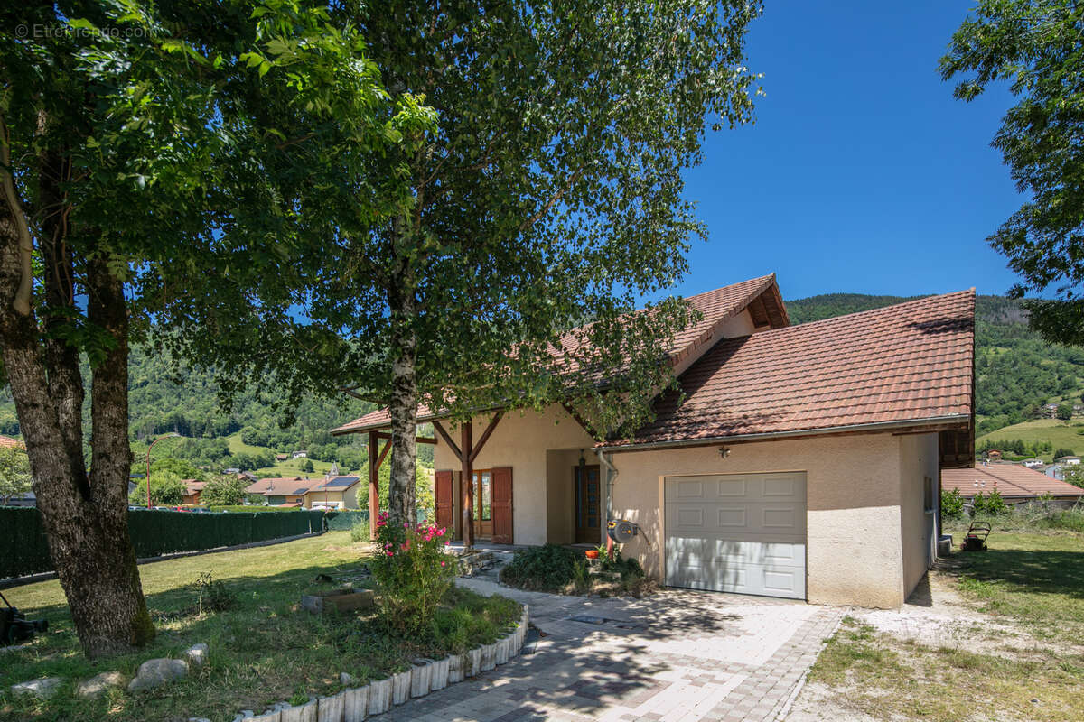 Maison à SAINT-PIERRE-D'ALLEVARD