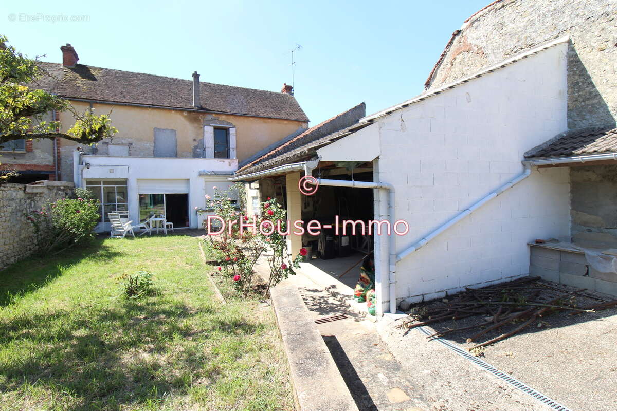 Maison à BEAUMONT-DU-GATINAIS