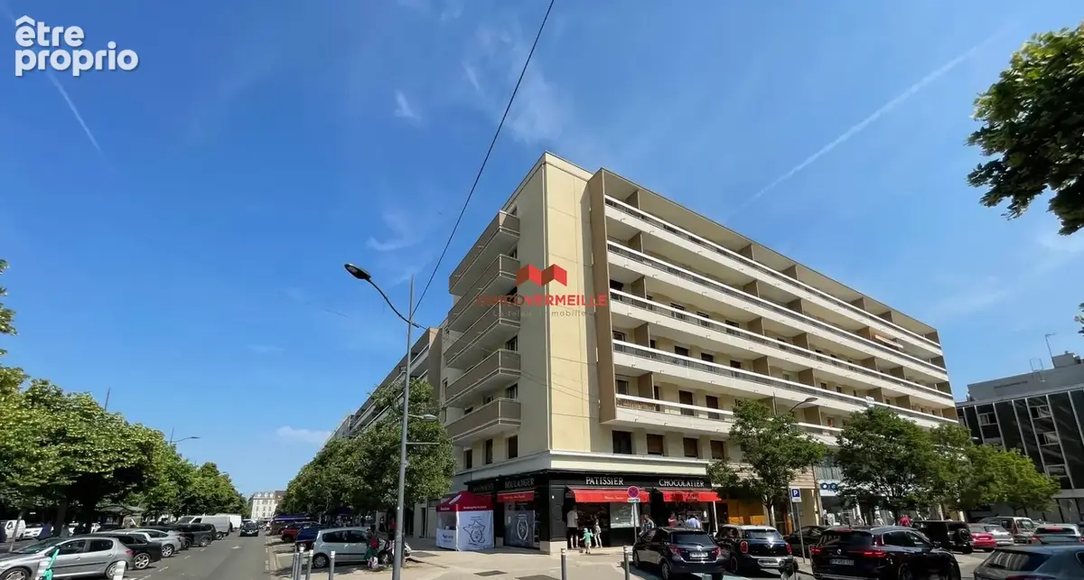 Appartement 4 pièces 82 m² à vendre à Poissy (78300) - photo 1