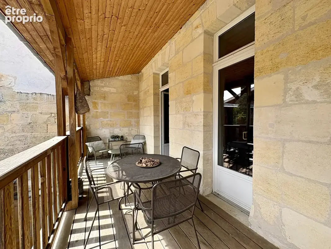 St Michel Studio  25 m² avec Terrasse de 12 m² Dernier étage - photo 9