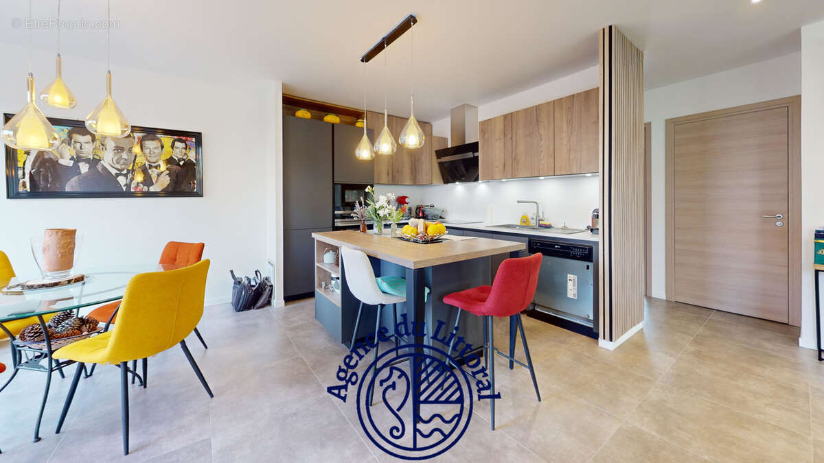 Maison à VAUX-SUR-MER