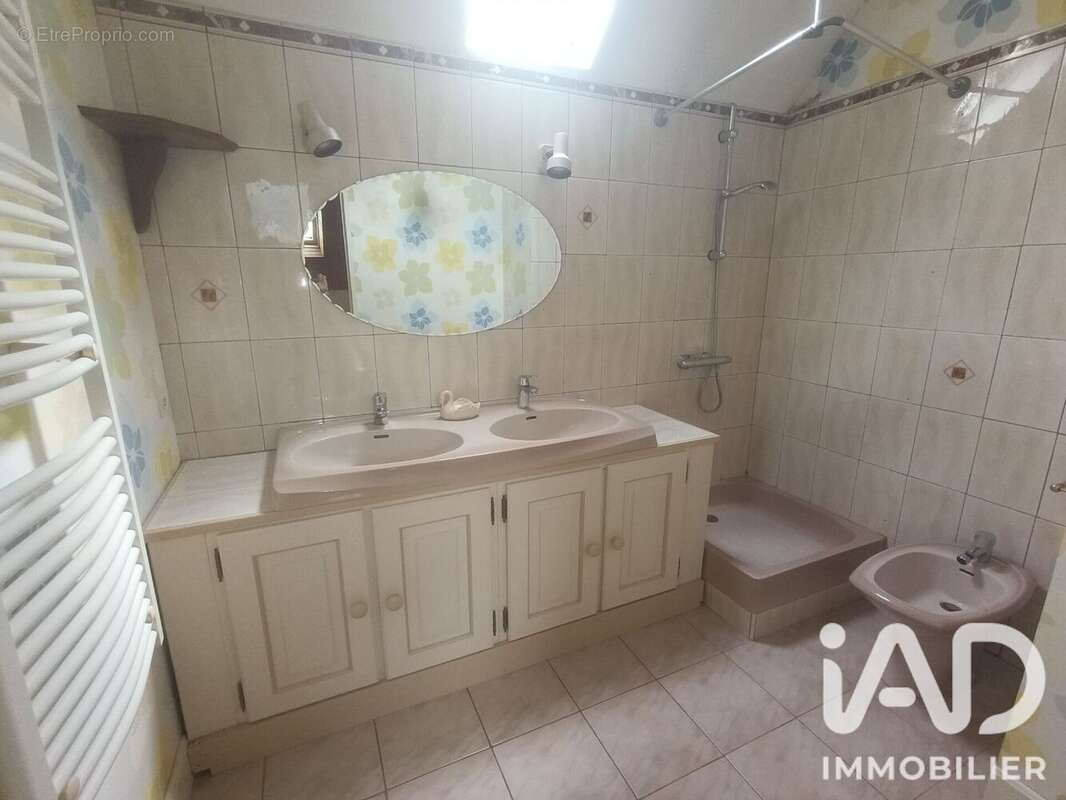 Maison 96 m² à Lucay-Le-Male  - photo 8