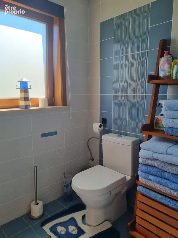 Maison avec terrain et piscine - photo 31