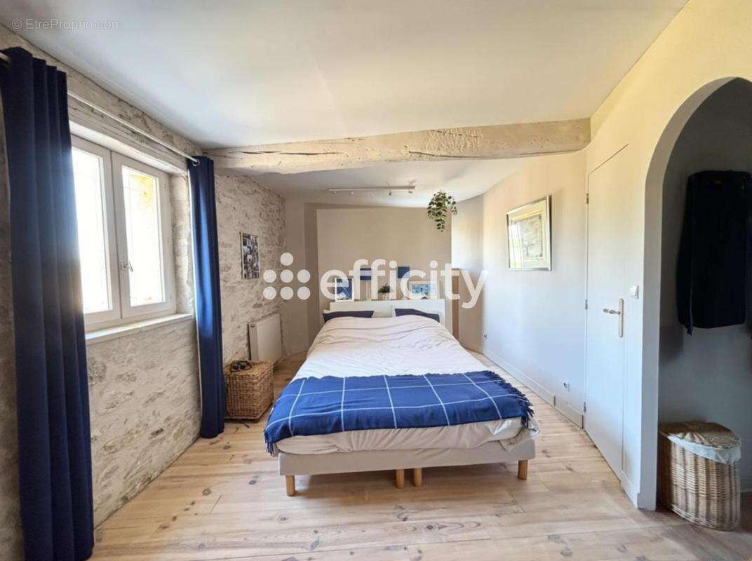 Maison à SENLIS